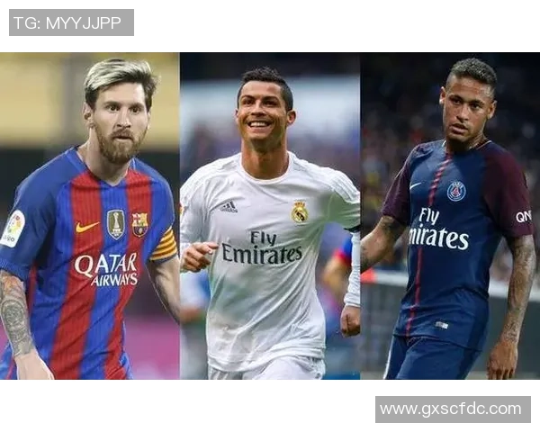 现役十大足球球星排名揭秘 谁将成为全球足坛的领军人物 现役十大足球球星排名揭秘 谁将成为全球足坛的领军人物