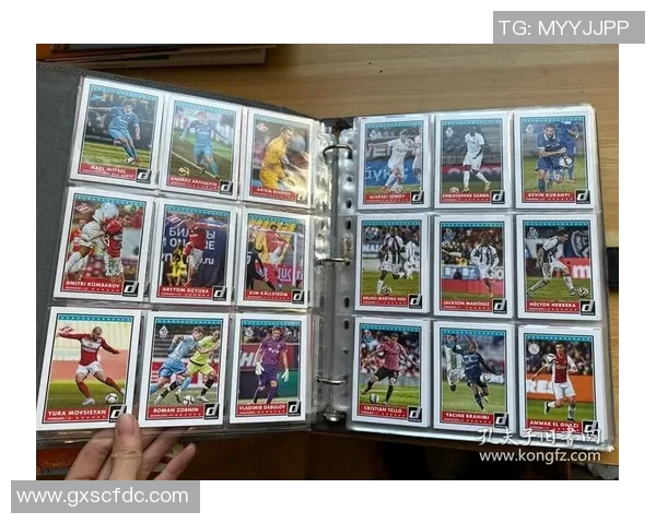 盘点足球球星卡select系列的收藏价值与市场潜力分析 盘点足球球星卡select系列的收藏价值与市场潜力分析