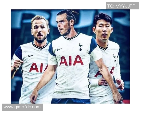 女足球星与贝尔哈特的深厚友谊与合作关系解析